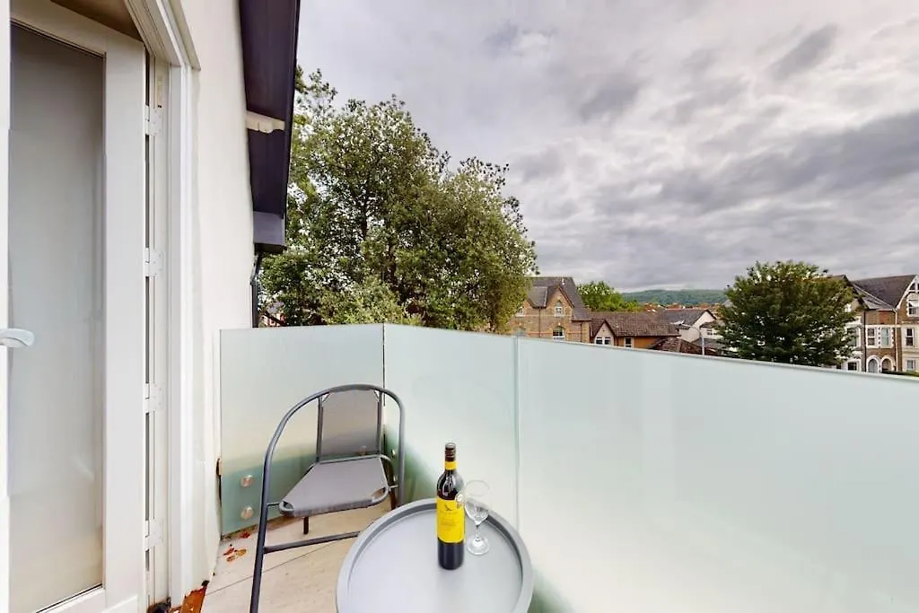 Chic 1Br Flat In Prime Location Apartment Cardiff